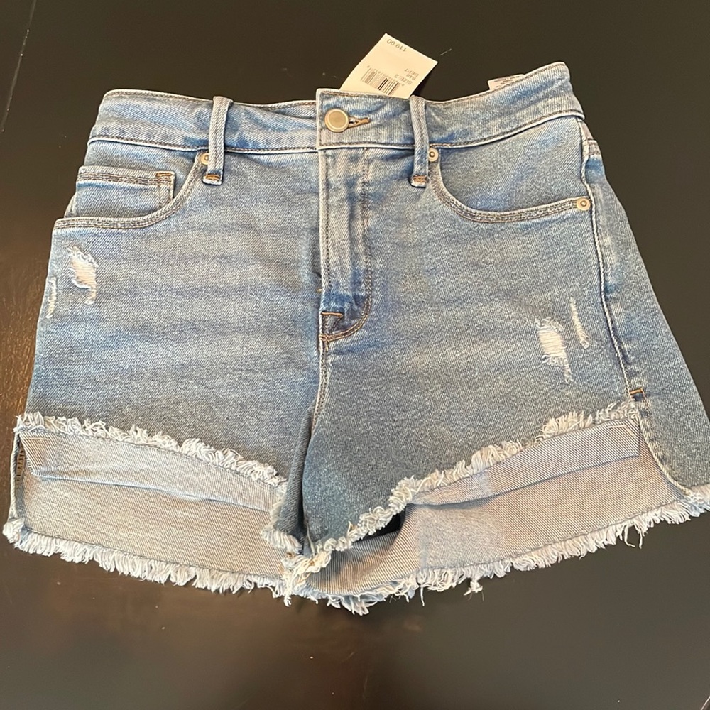 Good American Women’s Shorts Size 2/26
